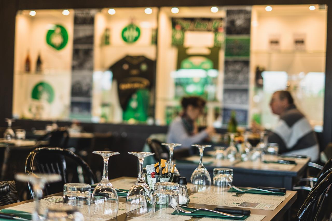 Hotel Bar Restaurant Le Chaudron Vert Saint-Etienne  Buitenkant foto